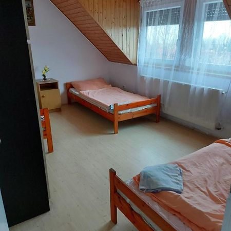 Kekturas-Tora Nyilo Badacsonyi Privat Berlemeny Hotel Badacsonytomaj Exterior foto