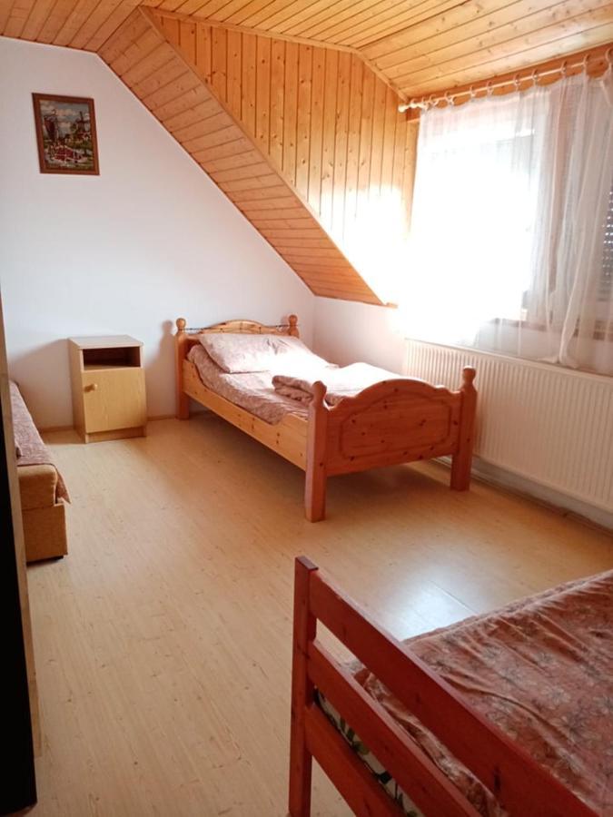 Kekturas-Tora Nyilo Badacsonyi Privat Berlemeny Hotel Badacsonytomaj Exterior foto
