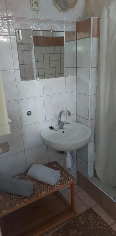 Kekturas-Tora Nyilo Badacsonyi Privat Berlemeny Hotel Badacsonytomaj Exterior foto